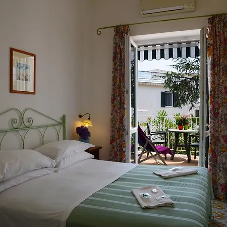 Europa Hotel 3*